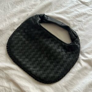 Women’s faux leather woven purse (bottega style)